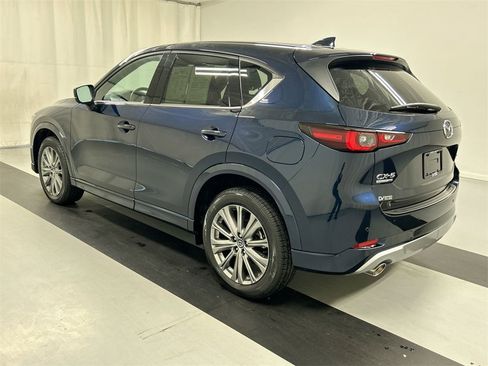 Certified 2025 MAZDA CX-5 Signature image 6
