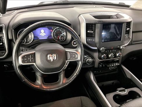 Used 2019 RAM 1500 Big Horn AWD/4WD image 4