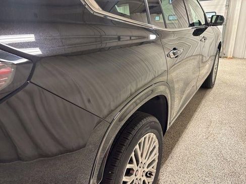 Used 2025 GMC Acadia Denali w/ LPO, Floor Liner Package AWD/4WD image 10