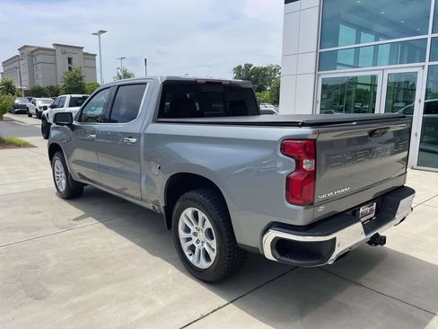 Used 2023 Chevrolet Silverado 1500 LTZ AWD/4WD image 9