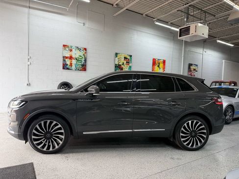 Used 2023 Lincoln Nautilus Black Label w/ Class II Trailer Tow Package AWD/4WD image 2
