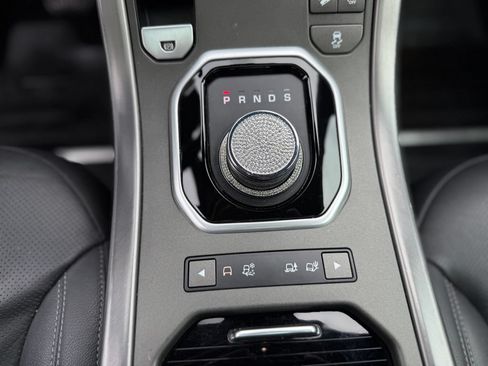 Used 2018 Land Rover Range Rover Evoque Landmark Edition AWD/4WD image 19