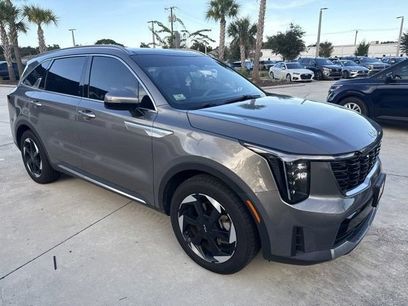 Used 2025 Kia Sorento EX