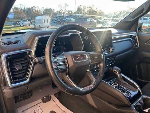 Used 2023 GMC Canyon Elevation w/ Convenience Package AWD/4WD image 15