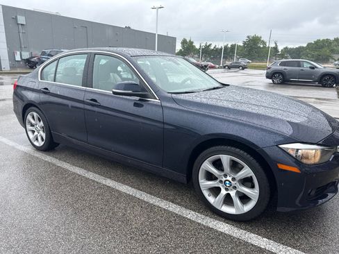 Used 2015 BMW 320i xDrive Sedan AWD/4WD image 1