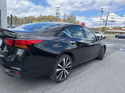 Used 2022 Nissan Altima 2.5 Platinum AWD/4WD image 7