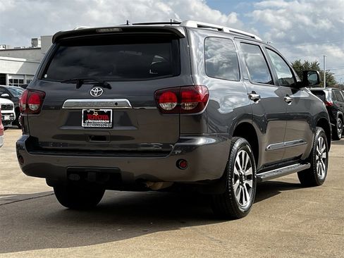 Used 2019 Toyota Sequoia Limited image 4