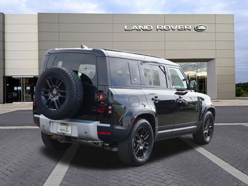 Certified 2024 Land Rover Defender 110 S AWD/4WD image 5