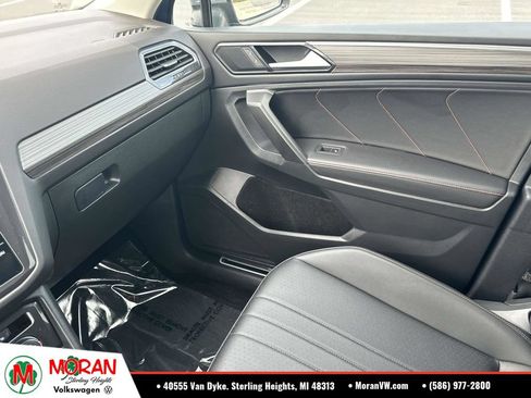 Certified 2024 Volkswagen Tiguan Wolfsburg Edition FWD image 31