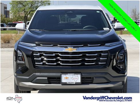 New 2026 Chevrolet Equinox LT w/ Safety and Technology Package FWD image 7