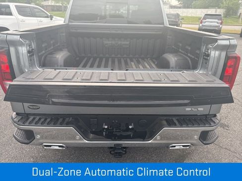 New 2026 GMC Sierra 1500 SLE AWD/4WD image 12