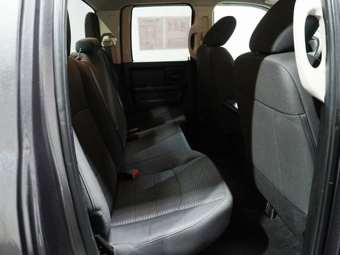 Used 2019 RAM 1500 Tradesman w/ Tradesman SXT Package image 15