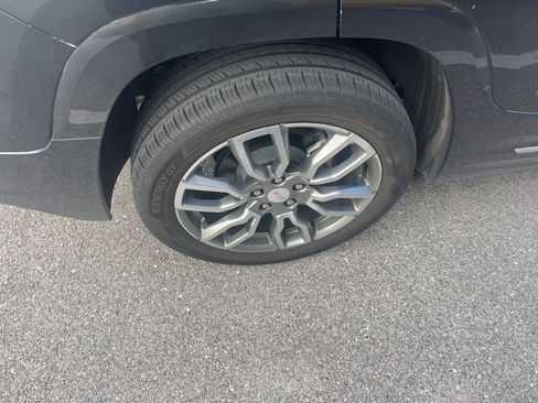 Used 2022 GMC Terrain Denali w/ Denali Premium Package image 10