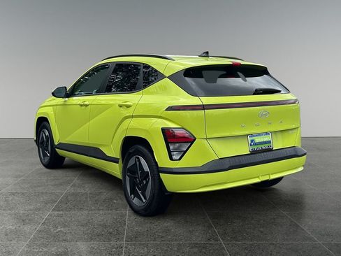 Used 2024 Hyundai Kona SEL FWD image 7