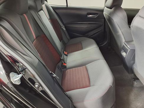 Used 2024 Toyota Corolla SE image 11