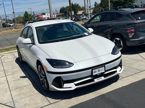 New 2025 Hyundai Ioniq 6 SEL AWD/4WD image 5