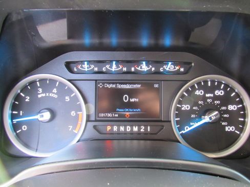 Used 2017 Ford F250 XLT w/ XLT Premium Package image 15