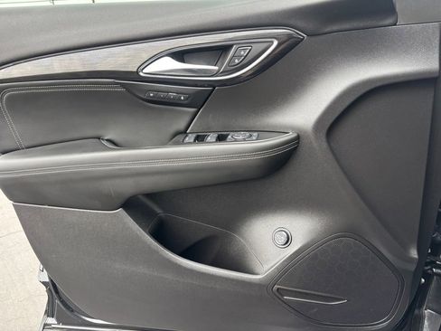 Certified 2023 Buick Envision Essence w/ Sport Touring Package image 26