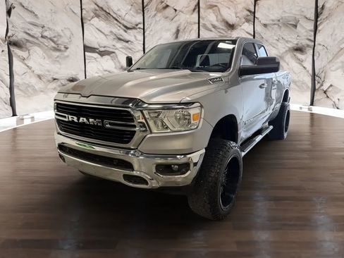 Used 2019 RAM 1500 Big Horn AWD/4WD image 3