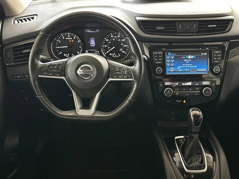 Used 2017 Nissan Rogue Sport SL FWD image 13