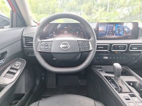 New 2026 Nissan Sentra SR w/ SR Premium Package FWD image 13