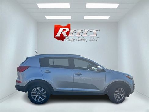 Used 2016 Kia Sportage LX w/ LX Popular Package image 6