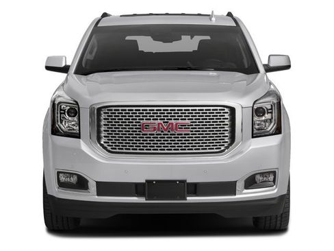 Used 2017 GMC Yukon Denali w/ Open Road Package image 26