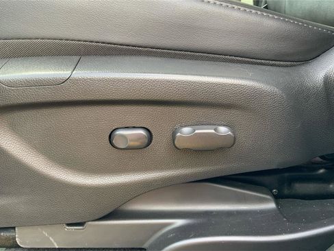 Used 2019 Buick Encore Preferred w/ Safety Package image 19