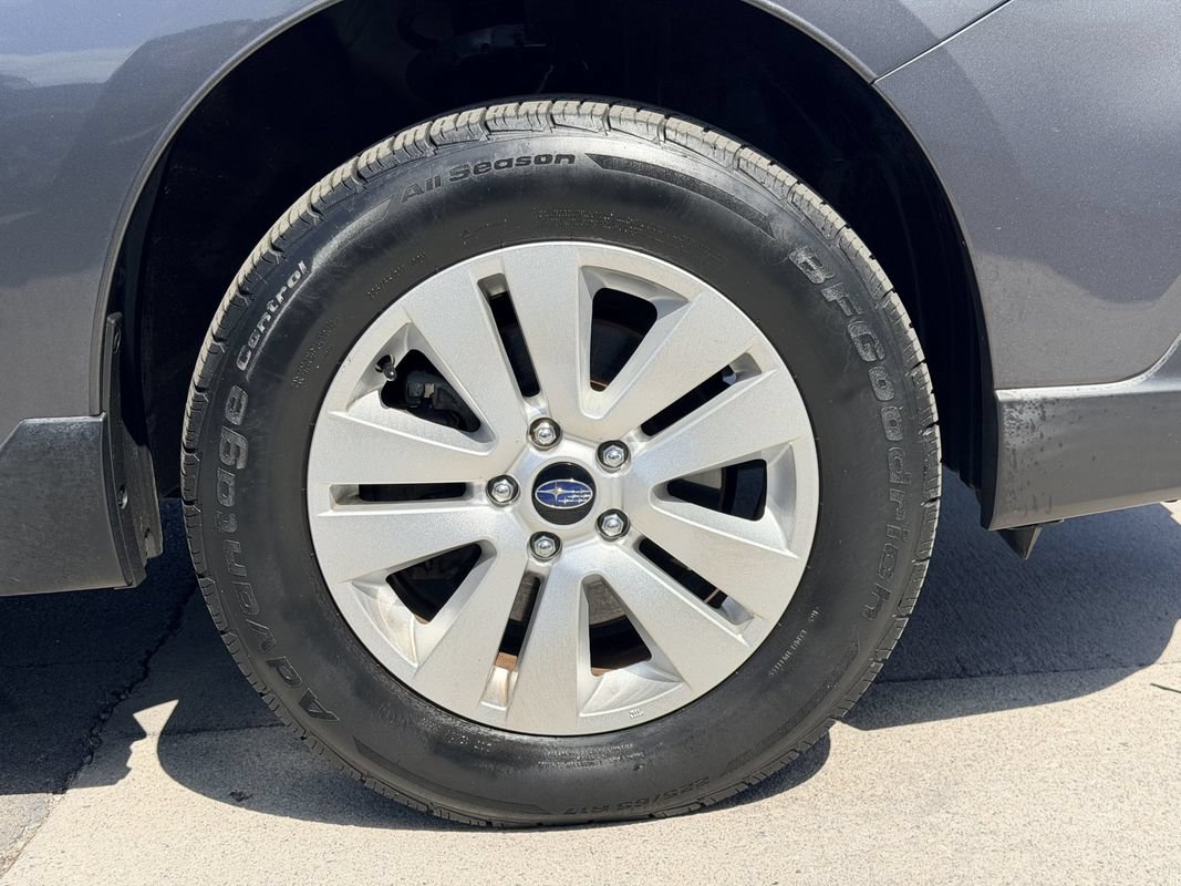 Used 2018 Subaru Outback 2.5i Premium AWD/4WD image 26