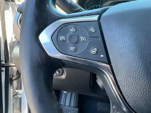 Used 2019 Chevrolet Traverse Premier w/ Driver Confidence II Package FWD image 14