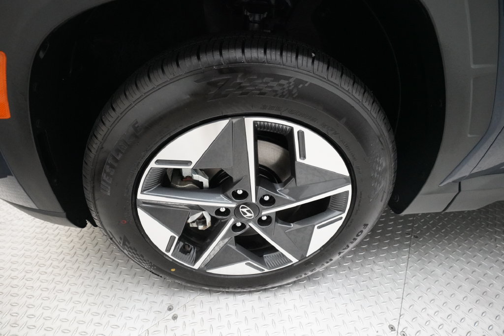 Used 2025 Hyundai Tucson SEL AWD/4WD image 25