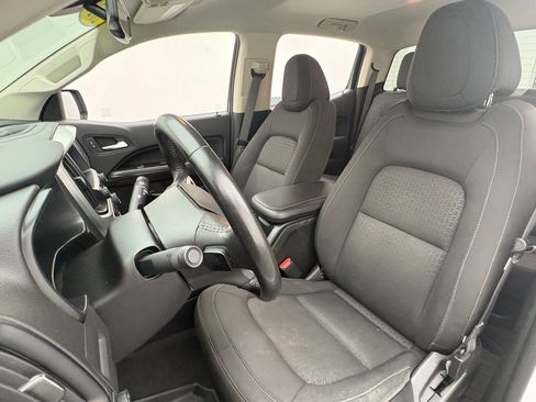 Used 2020 GMC Canyon SLE w/ Trailering Package AWD/4WD image 16