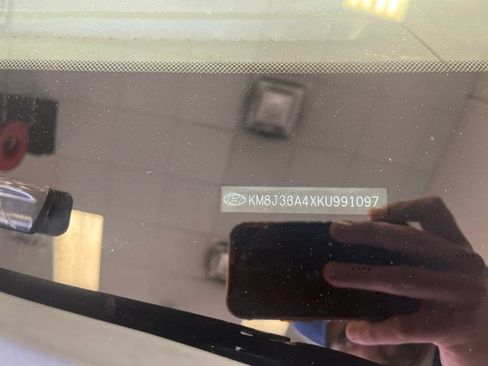 Used 2019 Hyundai Tucson Value FWD image 3