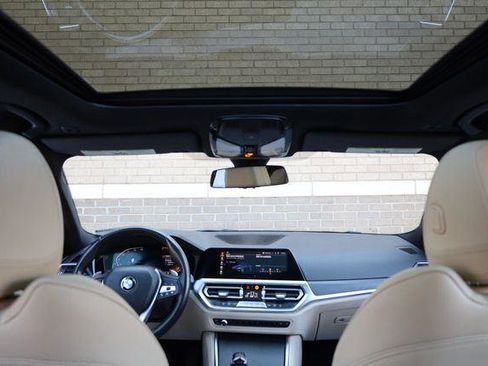 Used 2022 BMW 330i xDrive Sedan w/ Convenience Package AWD/4WD image 33