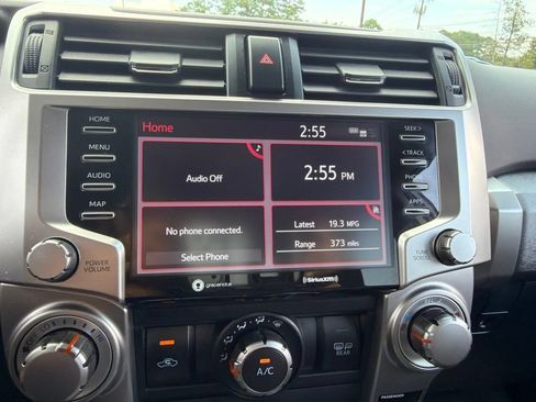 Used 2022 Toyota 4Runner TRD Sport w/ Technology Package AWD/4WD image 10
