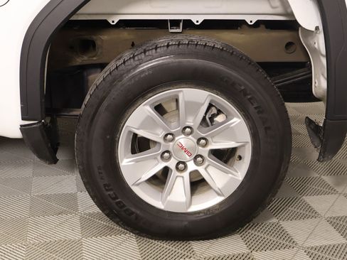 Used 2024 GMC Sierra 1500 Pro w/ Pro Value Package image 17