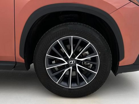 Certified 2025 Lexus NX 350 AWD w/ Accessory Package (2T) image 30