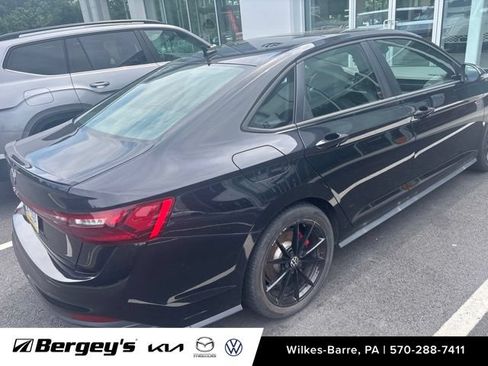 Used 2025 Volkswagen Jetta GLI Autobahn w/ GLI Black Package FWD image 6