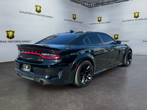Used 2022 Dodge Charger SRT Hellcat w/ Harman/Kardon Audio Group RWD image 5