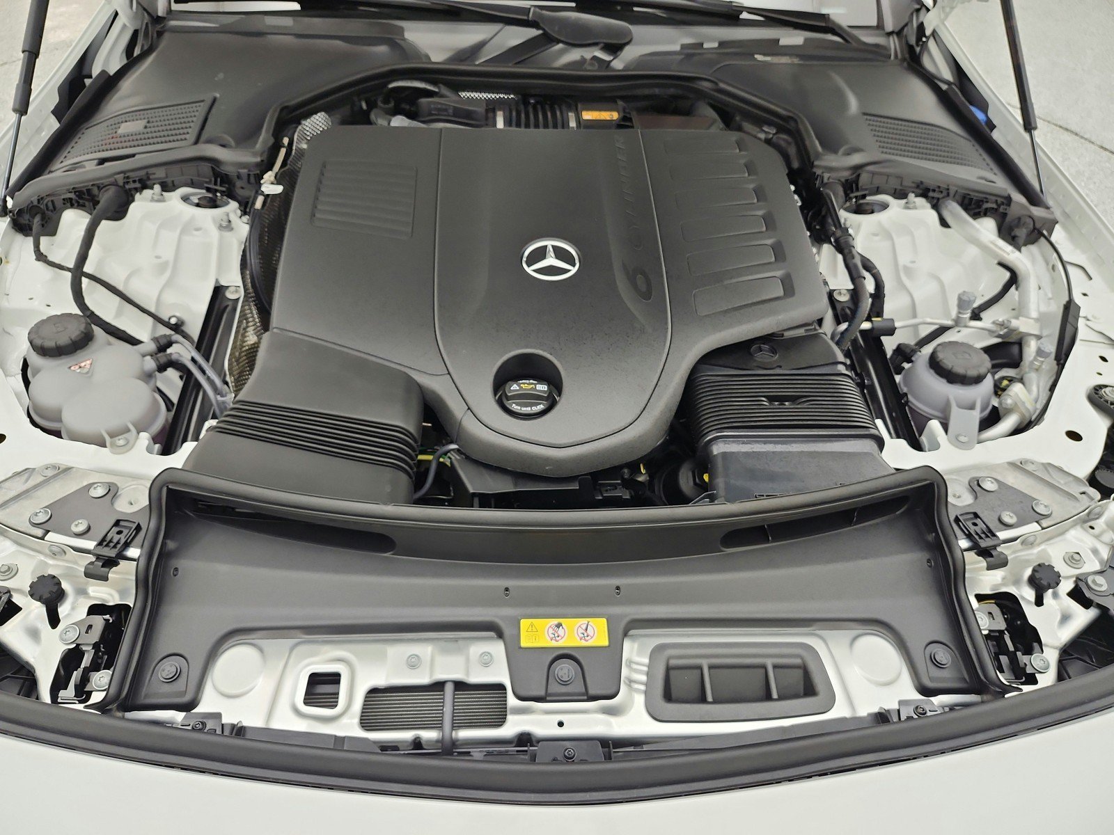 New 2027 Mercedes-Benz CLE 450 4MATIC Coupe image 12