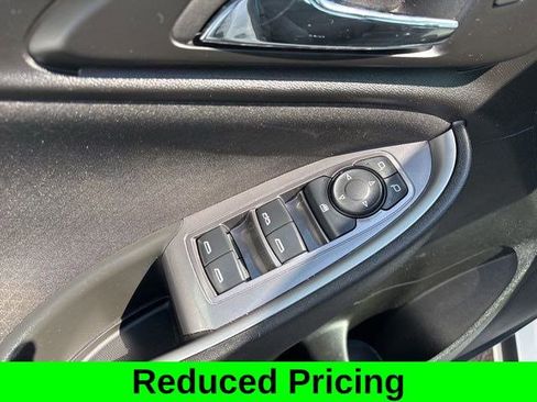 Used 2024 Chevrolet Malibu LT image 14