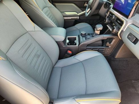 New 2025 Toyota Tacoma 4x4 Double Cab Hybrid image 12