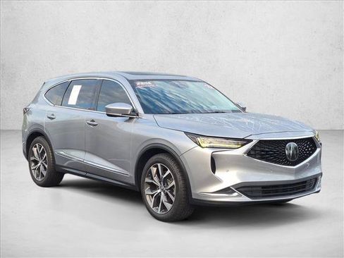 Used 2022 Acura MDX w/ Technology Package FWD image 3