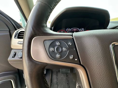 Used 2016 GMC Yukon XL Denali w/ Open Road Package image 28