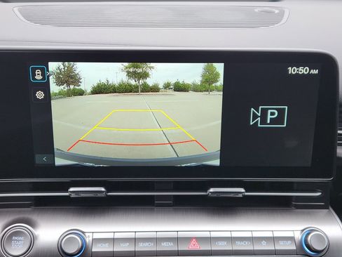 New 2026 Hyundai Kona SE image 14