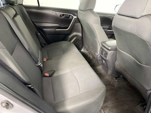 Used 2024 Toyota RAV4 LE AWD/4WD image 12