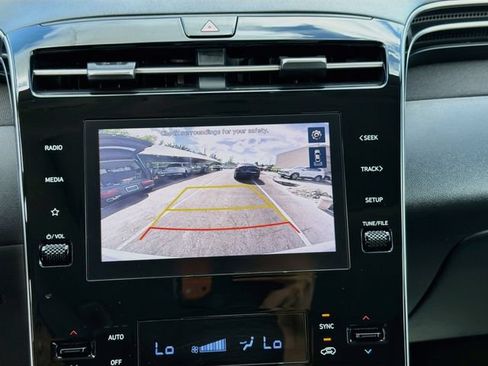 Used 2023 Hyundai Tucson SEL w/ Convenience Package FWD image 13