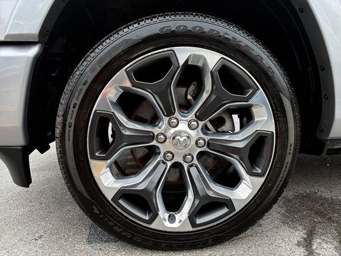 Used 2020 RAM 1500 Limited AWD/4WD image 16
