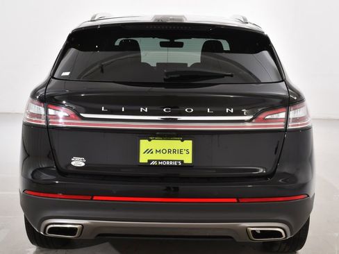 Used 2022 Lincoln Nautilus Reserve w/ Luxury Package AWD/4WD image 13