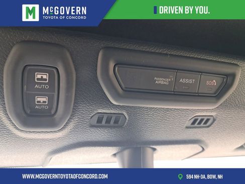 Used 2022 Jeep Wrangler Unlimited Sahara w/ Cold Weather Group image 20